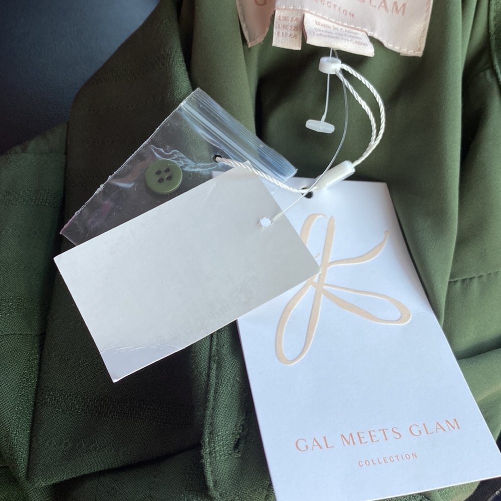 Gal Meets Glam Collection Smocked Back Shirtdress - Picture 13 of 15